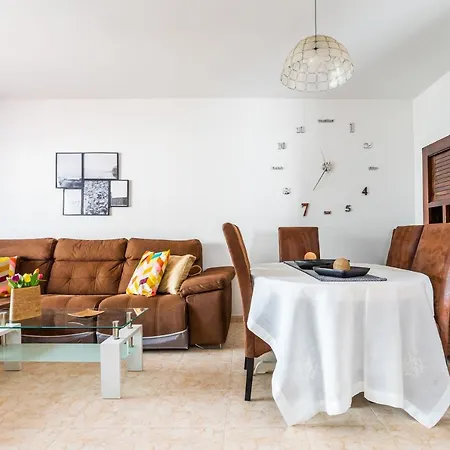 Prázdninový dům Serena Beach House Puerto del Carmen (Lanzarote)